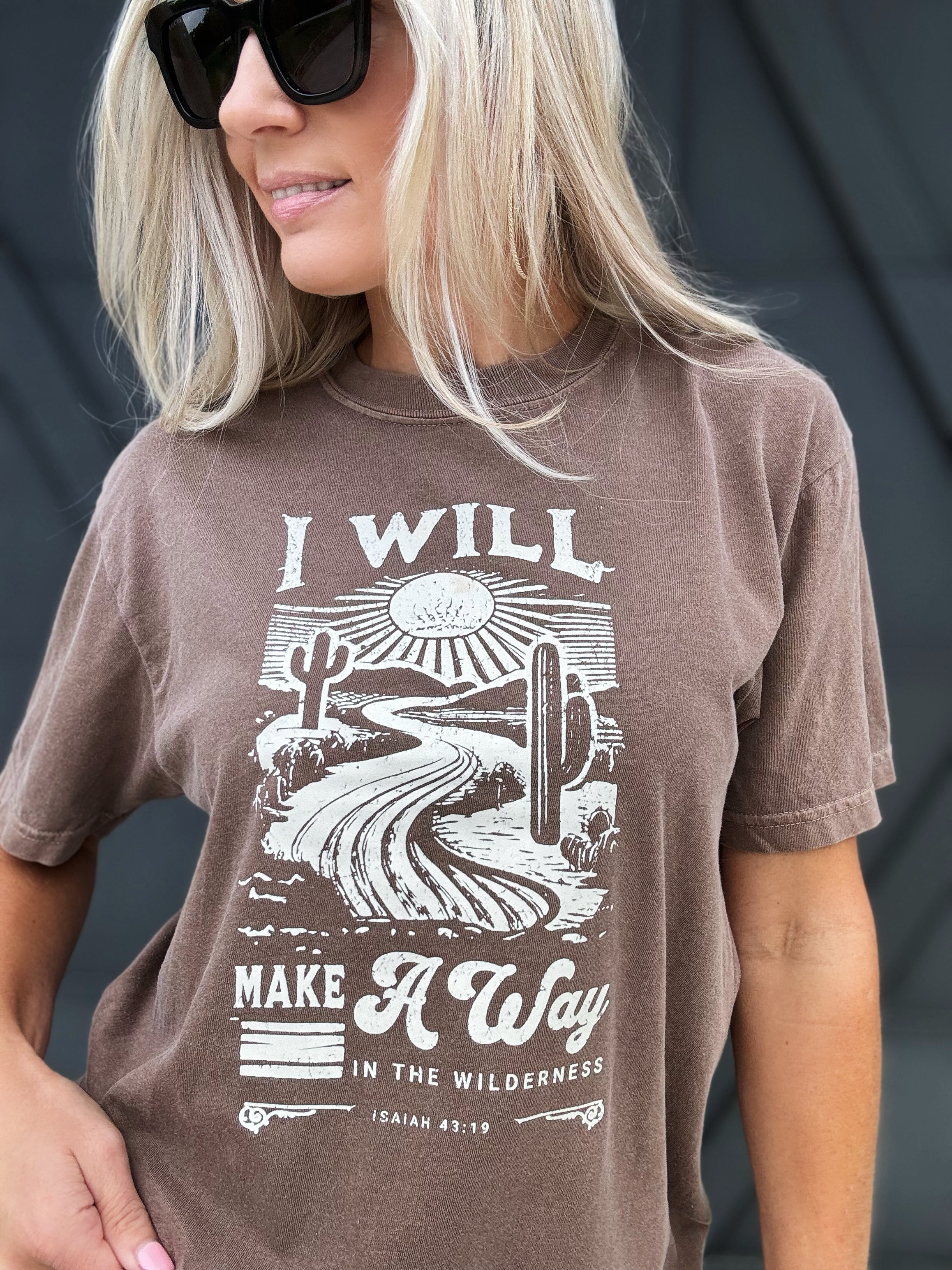 I Will Isaiah Graphic Tee In Chocolate - Infinity Raine