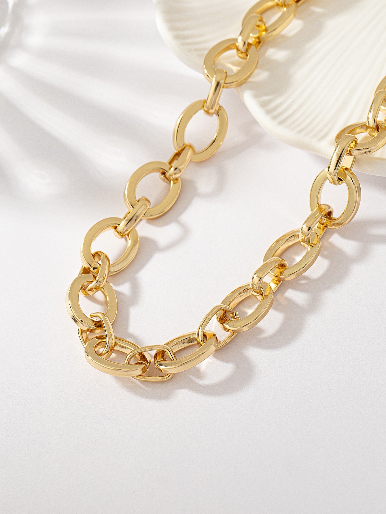 Chunky Oval Chain Choker Necklace In Gold - Infinity Raine