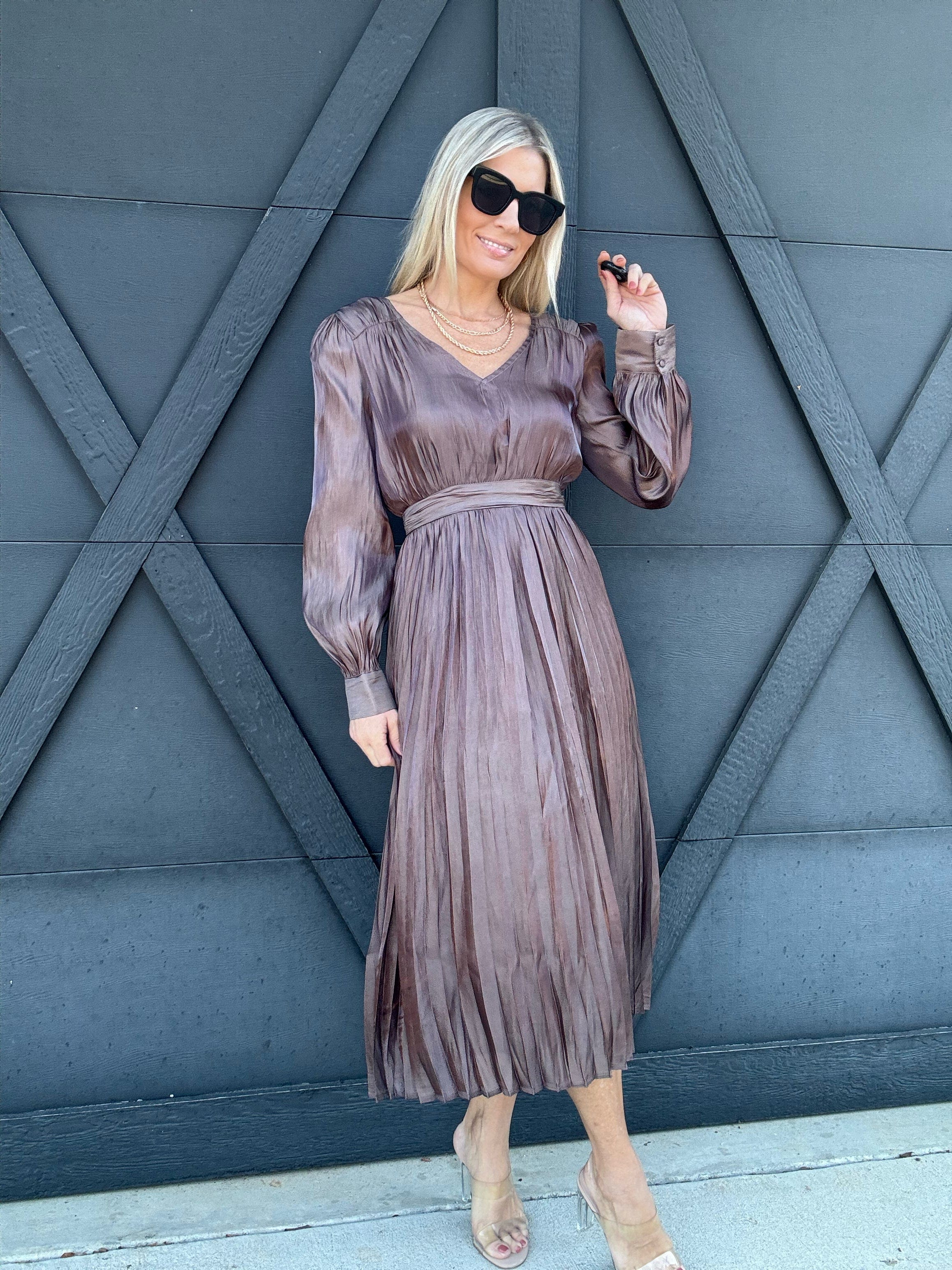 blu pepper Dresses Satin Pleated Long Sleeve Midi Dress In Mocha