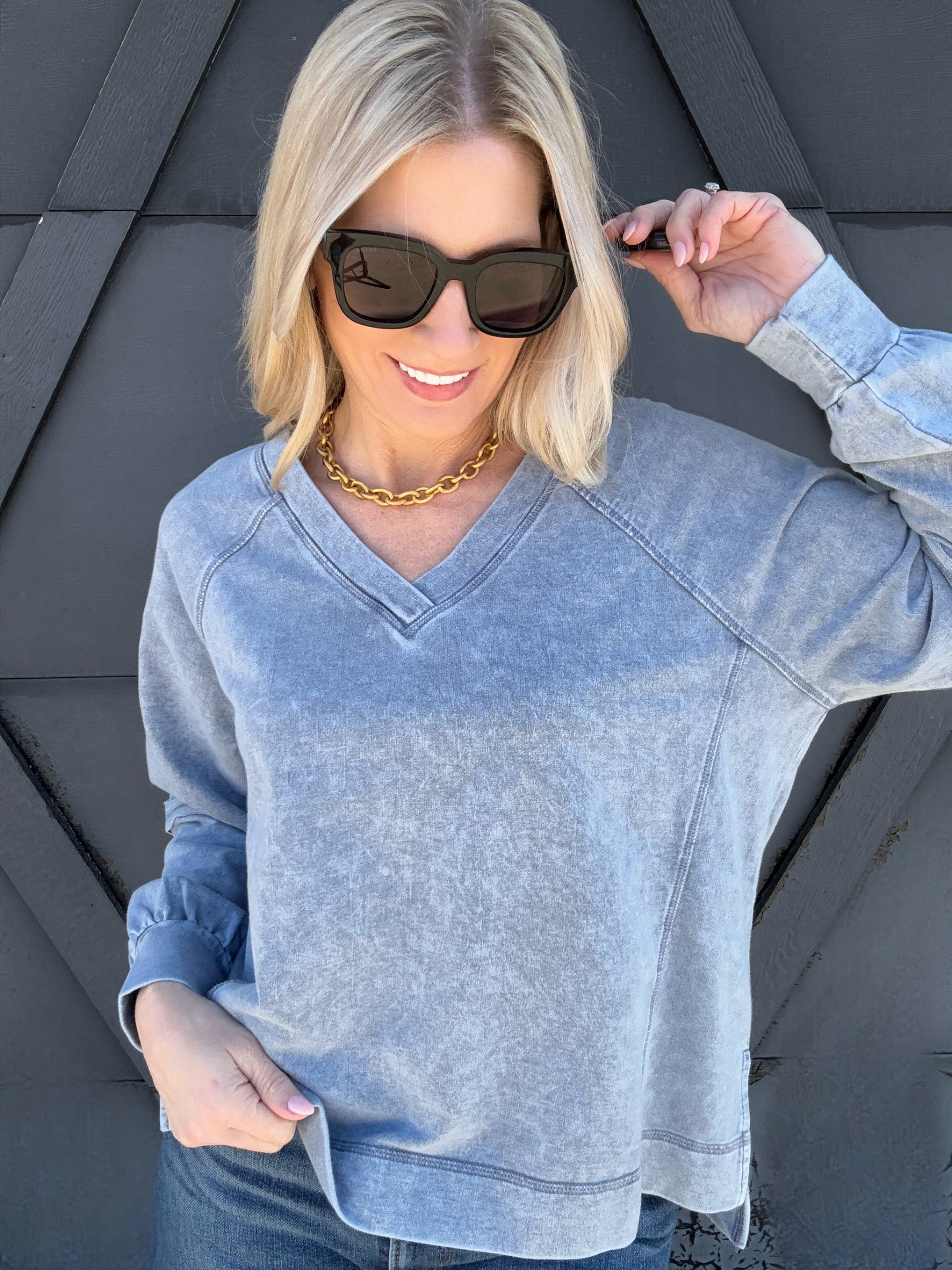 Washed V-Neck Pullover In Indigo Blue - Infinity Raine