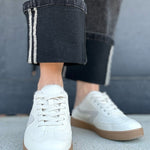 Dolce Vita Vitaly Sneakers In Beige Plush - Infinity Raine