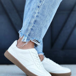 Dolce Vita Voyage Sneakers In White Smooth - Infinity Raine