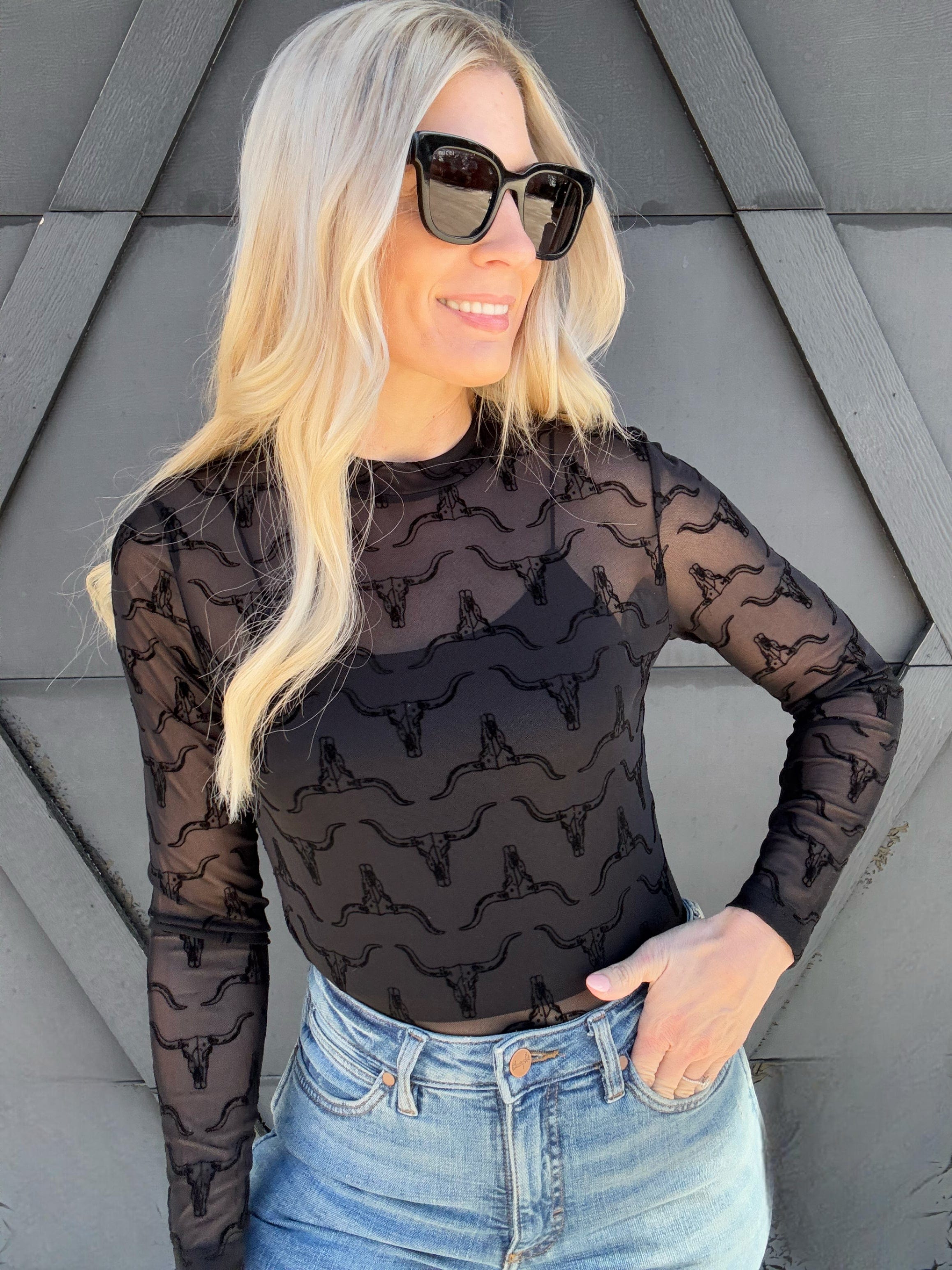 Merigold Kiss Tops - Blouses Long Horn Mesh Top In Black