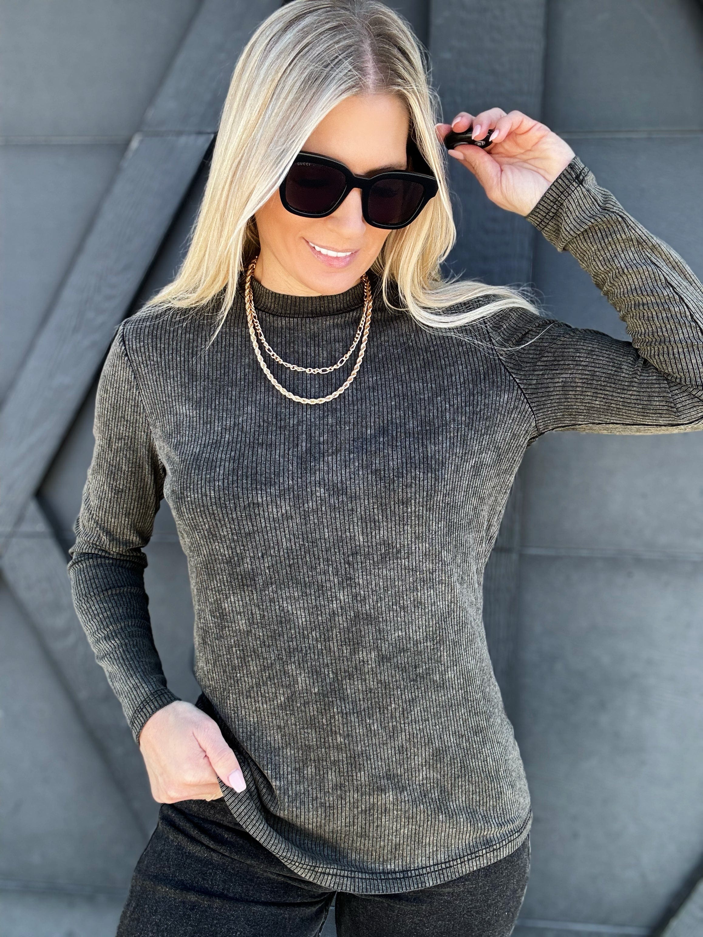 Mineral Washed Ribbed Top In Charcoal - Infinity Raine