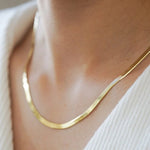 18K Solid Chain Necklace In Gold - Infinity Raine