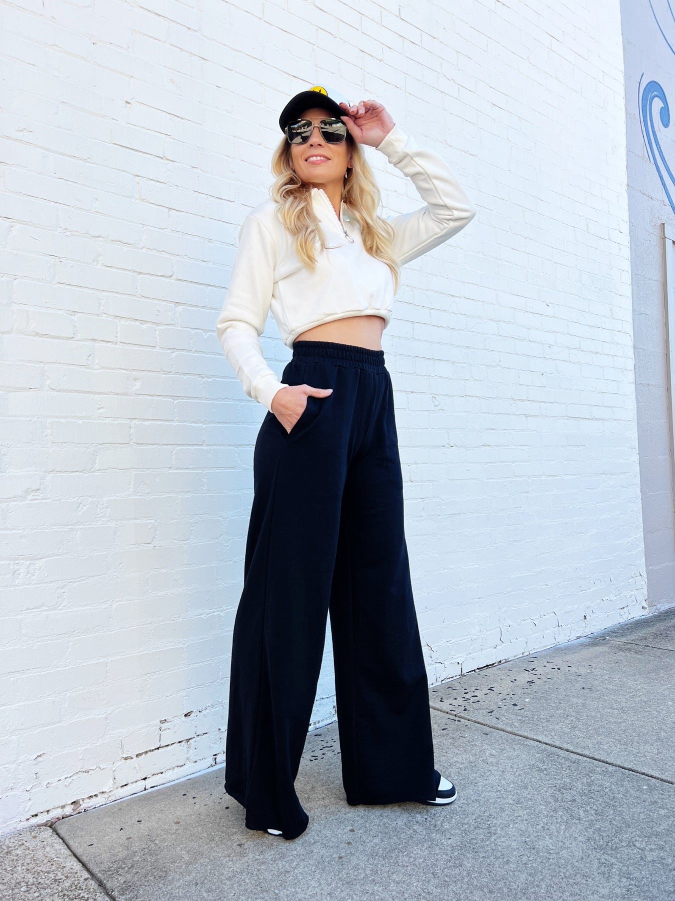 Palazzo Pants Outfit Inspiration — Vanessa in Dallas
