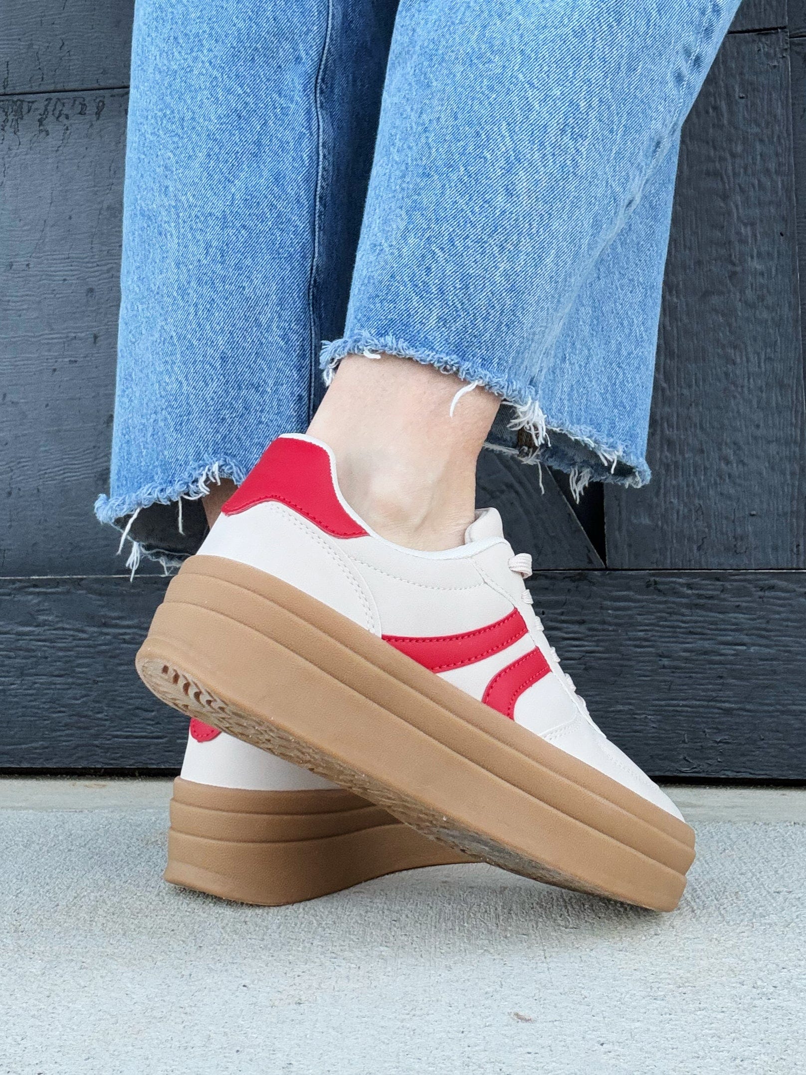 Platform Sneaker In Beige Red - Infinity Raine