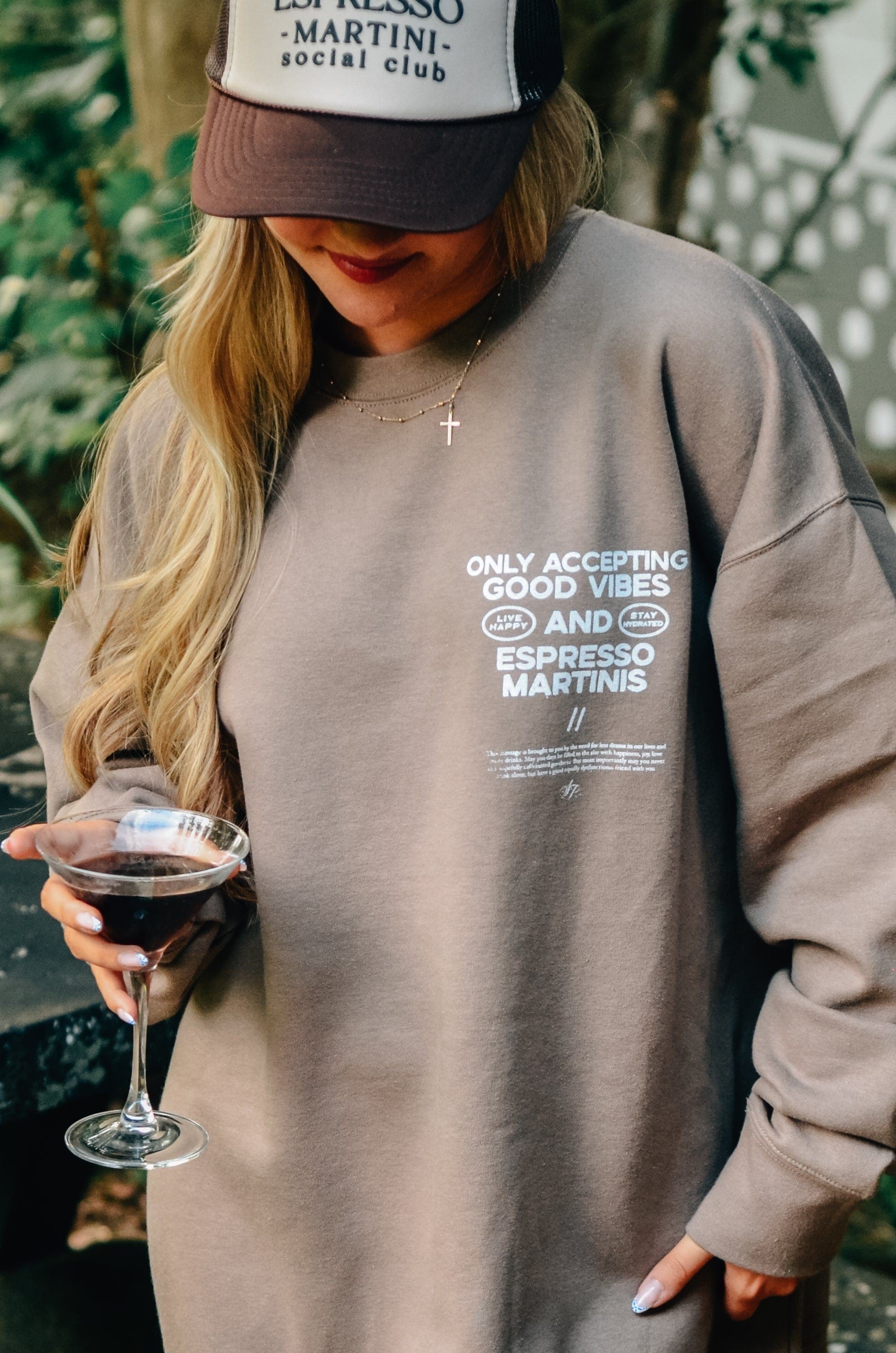 Southern Bliss Company Tops - Sweatshirts Good Vibes Sweatshirt In Coffee