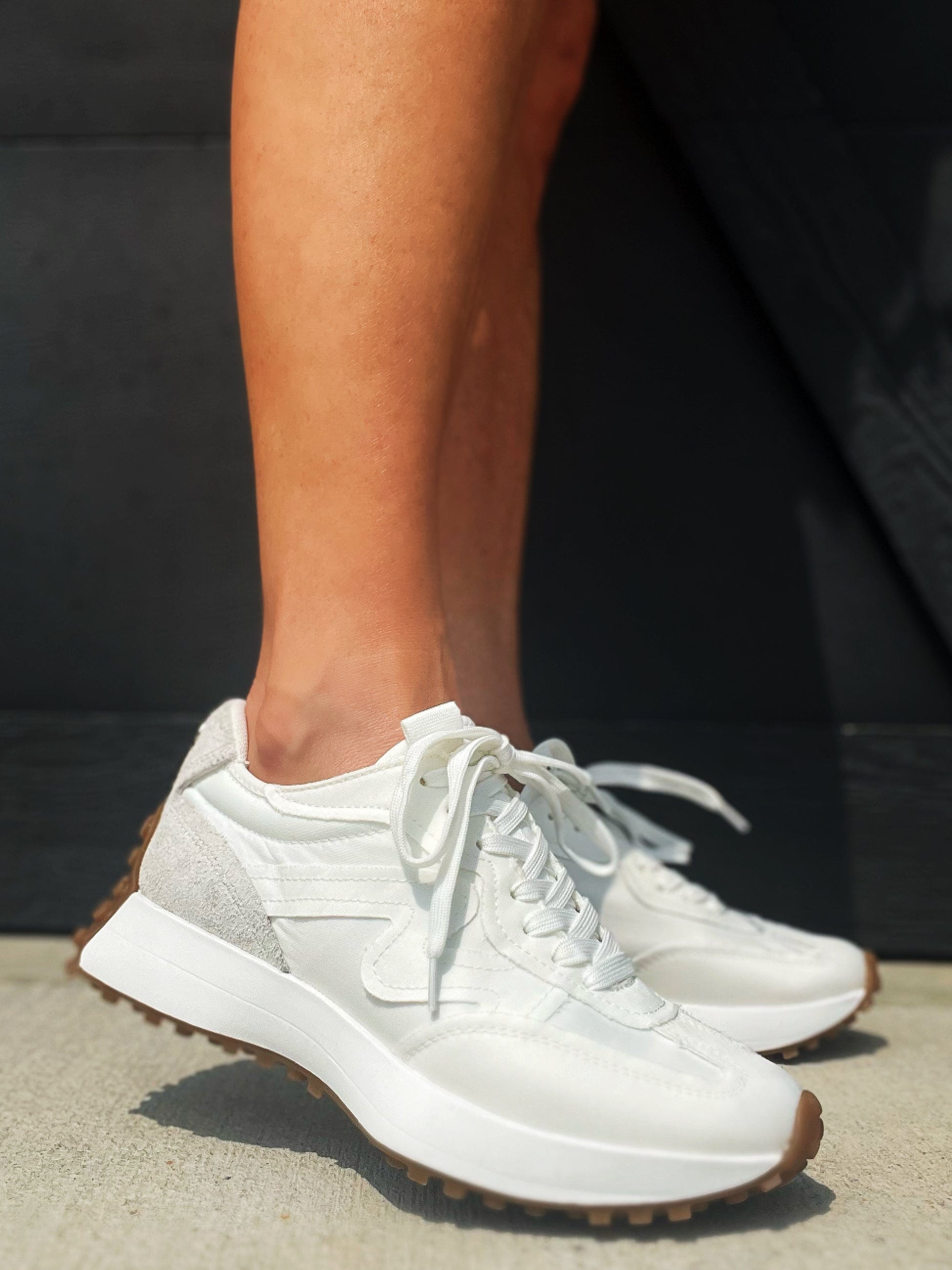 Steve Madden Campo Sneakers In White - Infinity Raine