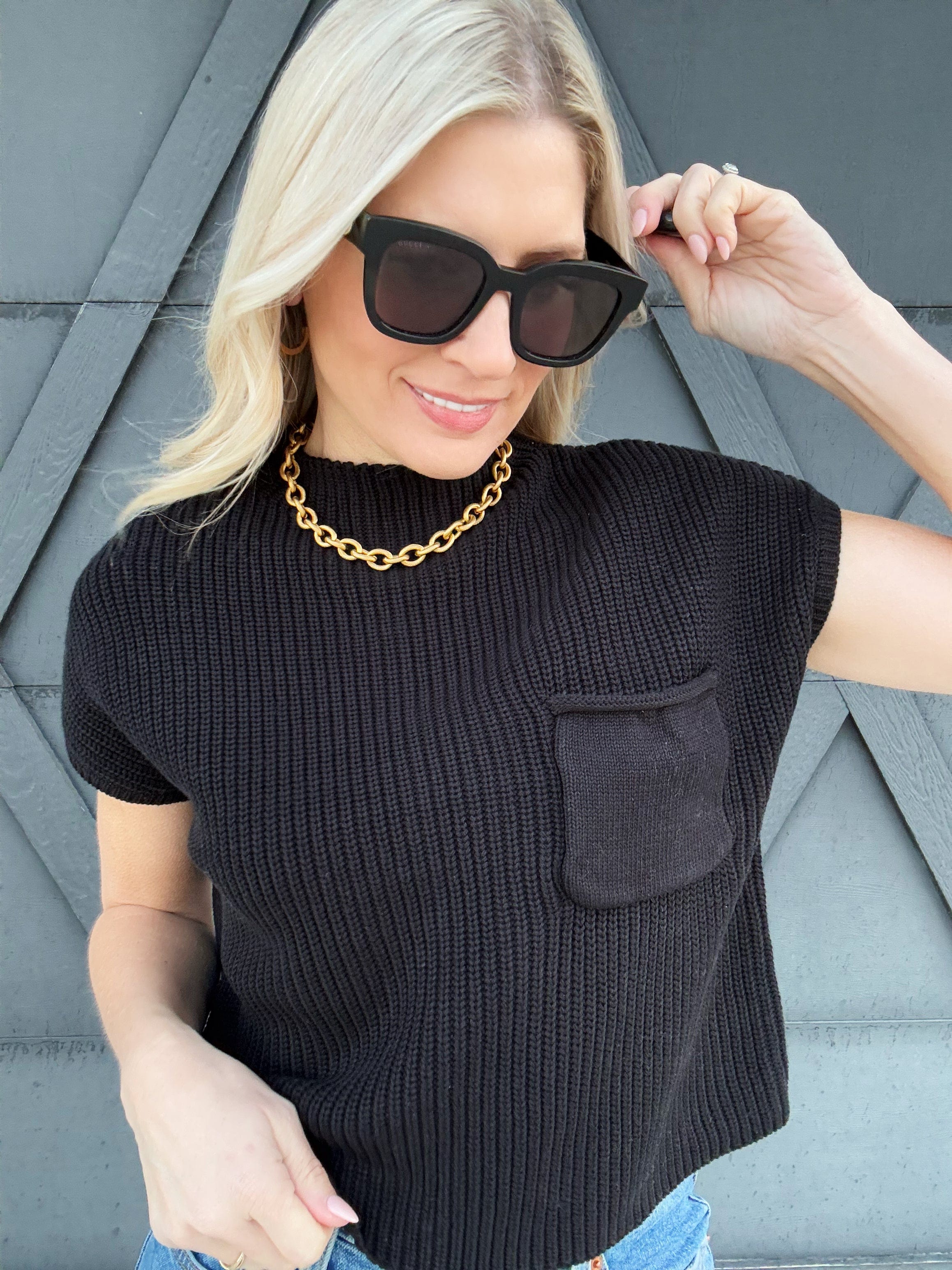 Mock Neck Short Sleeve Cropped Sweater In Black - Infinity Raine